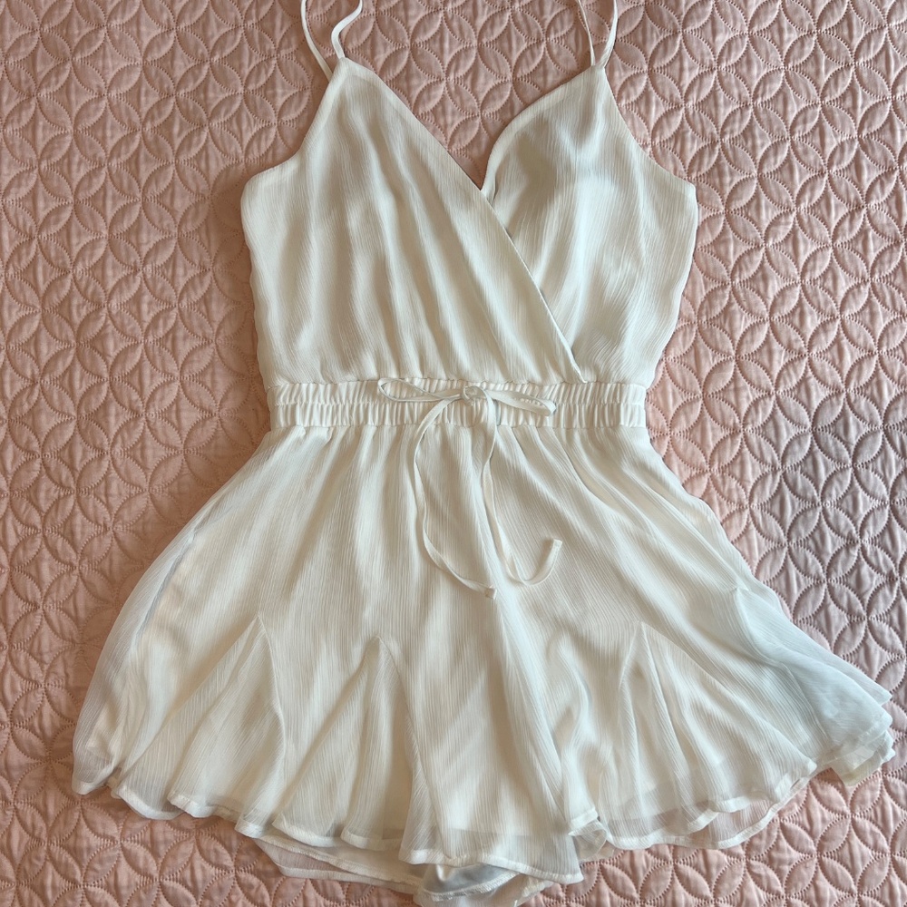 White Romper - Picture 2 of 3